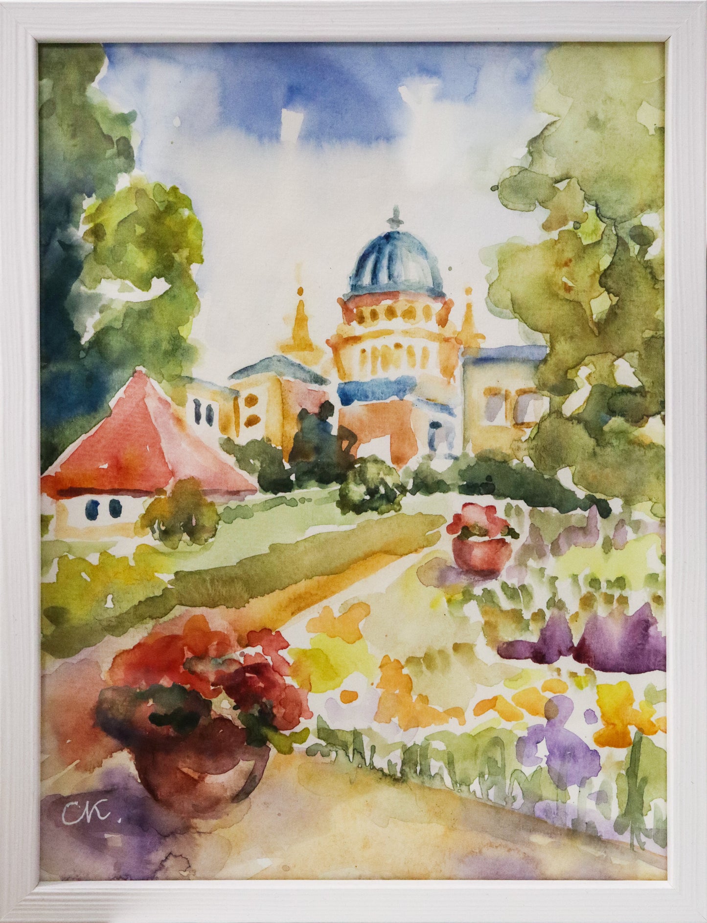 Original Aquarell-Malerei, Gemälde von Corina Kroh, Titel „Freundschaftsinsel" – Blick auf die Parklandschaft der Freundschaftsinsel im Vordergrund, dahinter Sicht auf das Museum Barberini und die Nikolaikirche. Andeutung von Blumen im Vordergrund. Gemalt auf Papier, gerahmt im weißen Holzrahmen. Signatur unten links - erhältlich bei Galerie Waldbach - What The Artist Made
