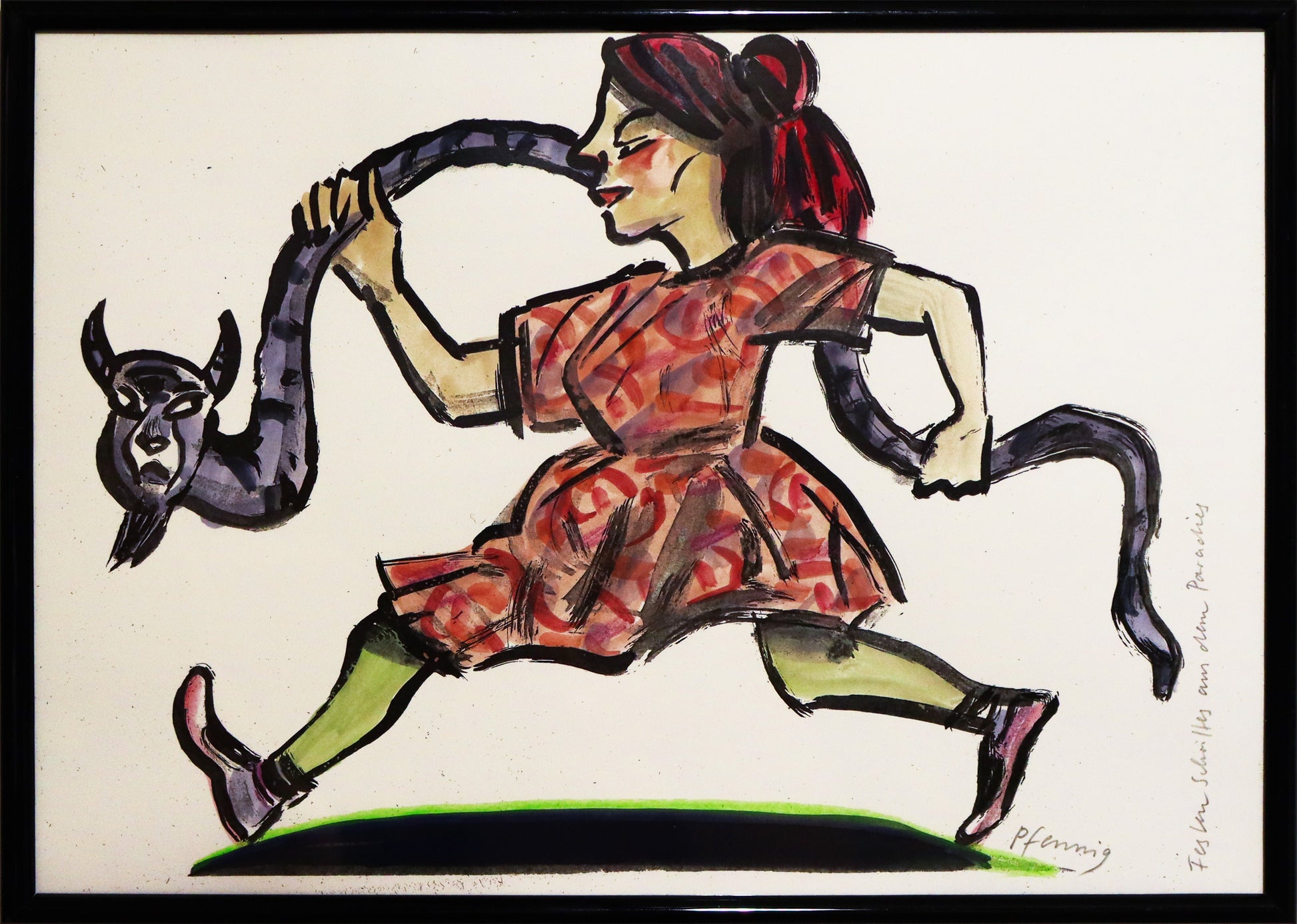 Original Mixed-Media-Malerei von Wolf-Dieter-Pfennig, Titel „Festen Schrittes aus dem Paradies“  – expressive Darstellung einer Frau, seitlich schnell laufend. Mit beiden Händen hält sie eine Schlage mit menschlichem Gesicht fest. Frau in rotem Kleid, Schlange in dunkelviolett. Mixed Media auf Papier, signiert, erhältlich bei Galerie Waldbach, What the Artist Made
