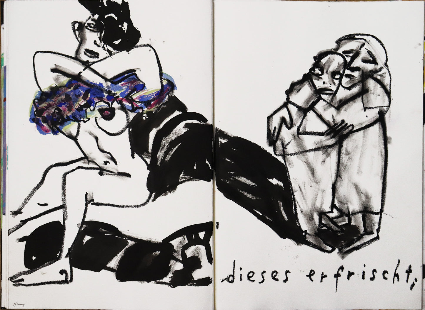 Original Mixed-Media-Objekt von Wolf-Dieter-Pfennig, Titel „Im Atemholen“  – gestaltetes Buch/Heft mit Illustrationen und Textstellen aus Goethes „Westöstlicher Divan - Buch des Sängers“. Abbildung der fünften Doppelseite mit Text „dieses erfrischt;“ Eine unbekleidete Frau, sitzend, sich ihre Kleidung ausziehend. Ihr Schatten und der zweier Figuren auf der rechten Seite verbinden sich. Die Figuren halten sich gegenseitig Mixed Media auf Papier, signiert, erhältlich bei Galerie Waldbach, What the Artist Made