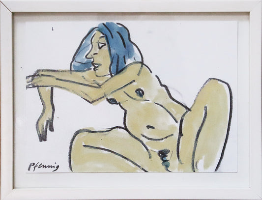 Original Mixed-Media-Malerei von Wolf-Dieter-Pfennig, ohne Titel  – expressive Darstellung einer unbekleideten Frau, in Hocke sitzend, angelehnt und den Arm zur Seite ausstreckend. Sie schaut zur Seite, das Gesicht ist im Seitenprofil. In blassen Blautönen, Gelb und schwarz. Mixed Media auf Papier, signiert, erhältlich bei Galerie Waldbach, What the Artist Made