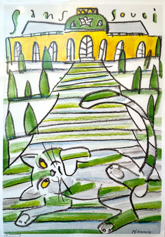 Plakat, handsigniert von Wolf-Dieter-Pfennig, Titel „Katze Sanssouci“ – expressive Darstellung einer Katze, auf den Treppen zum Schloss Sanssouci liegend, im Hintergrund das Schloss mit dem Titel "Sanssouci" . Potsdam Parklandschaft und historische Architektur, Bildelemente in grün und gelb gedruckt, erhältlich bei What The Artist Made